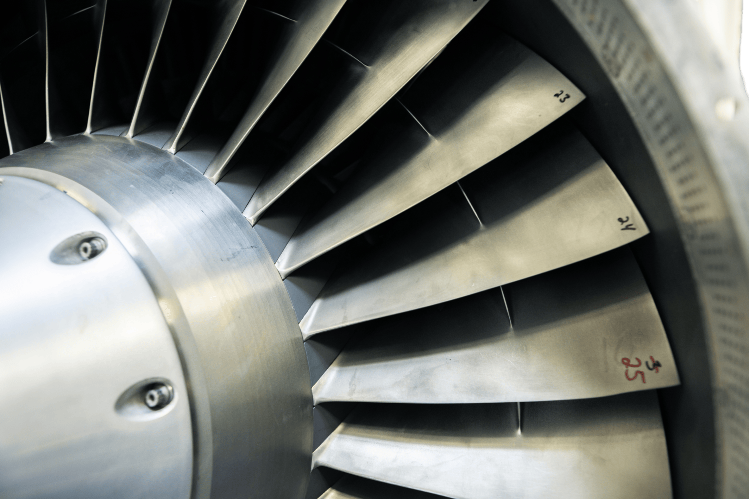 DK Turbines Engine edge